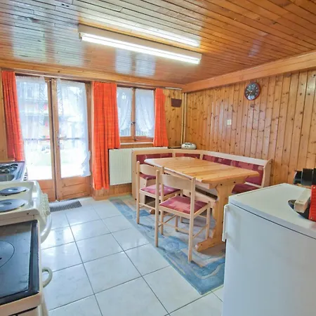 Heideroesli, Distelhorn Apartman